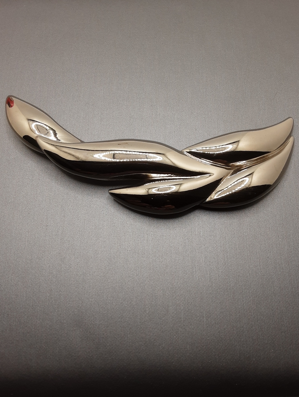 Vintage Givenchy Modernist Abstract Leaf Brooch - Excellent Used Condition
